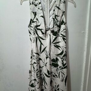 Abercrombie & Fitch White and Green Leaf Dress